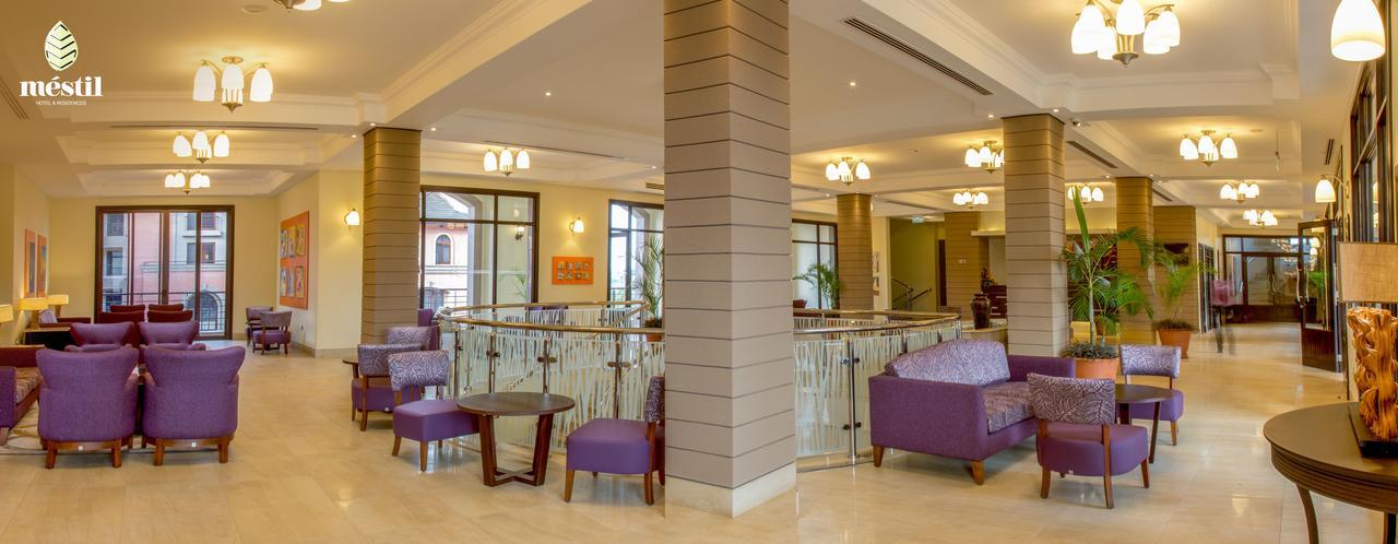 เมสทิล โฮเต็ล แอนด์ เรสซิเดนซ์ Hotel คัมพาลา ภายนอก รูปภาพ