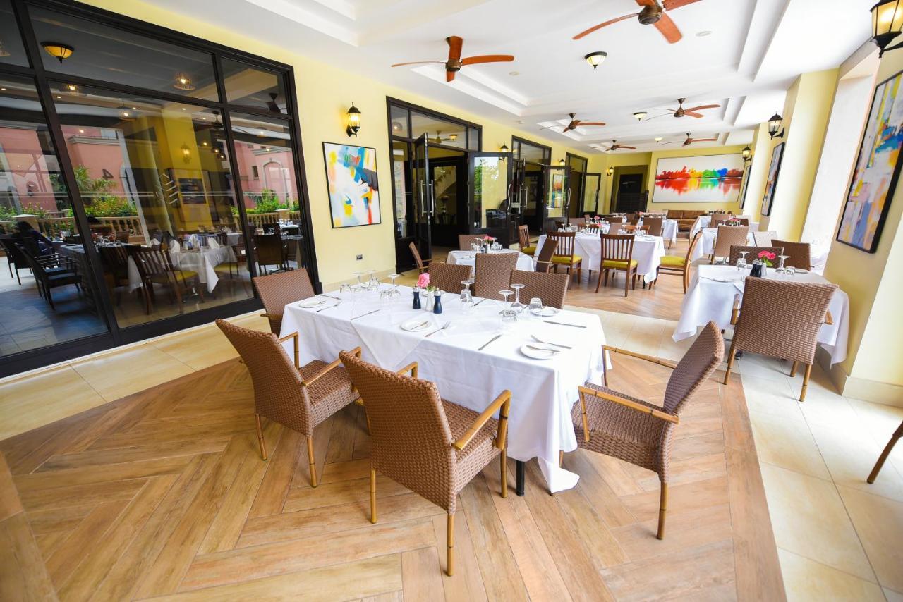 เมสทิล โฮเต็ล แอนด์ เรสซิเดนซ์ Hotel คัมพาลา ภายนอก รูปภาพ