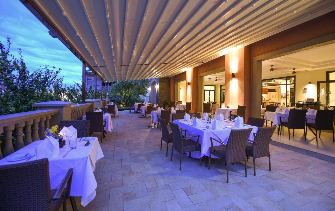 เมสทิล โฮเต็ล แอนด์ เรสซิเดนซ์ Hotel คัมพาลา ภายนอก รูปภาพ
